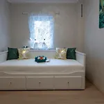 Emerald Aviatiei *