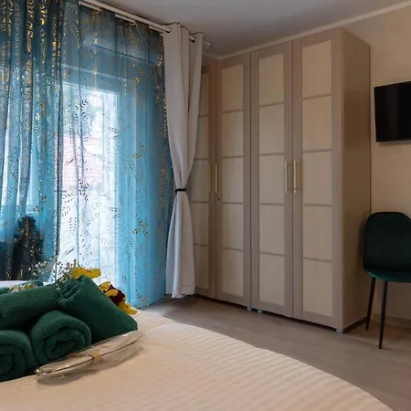 Apartment Emerald Aviatiei *