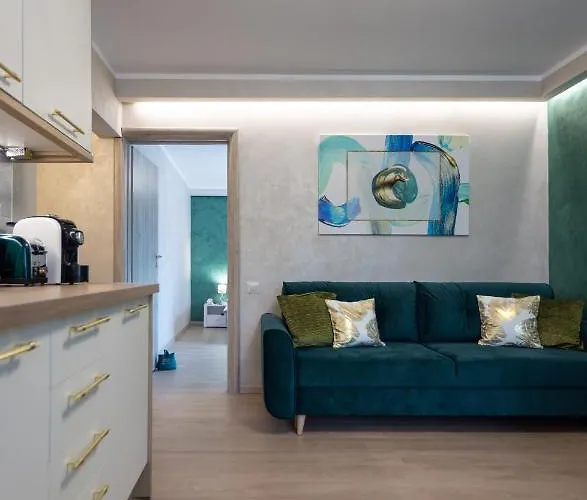 Emerald Aviatiei Apartamento *