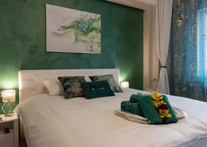 Emerald Aviatiei * Bucareste