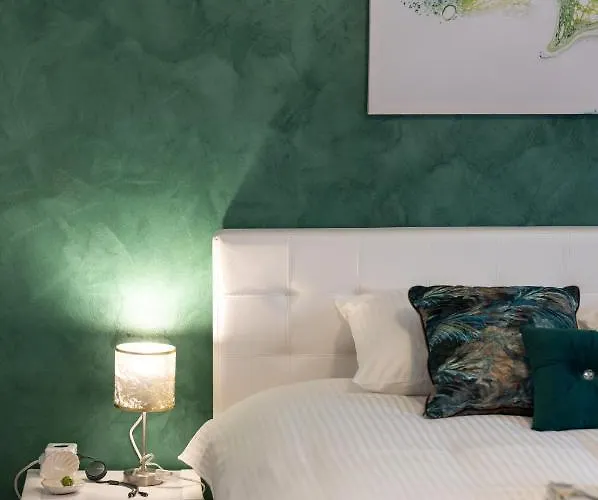 Emerald Aviatiei * 布加勒斯特